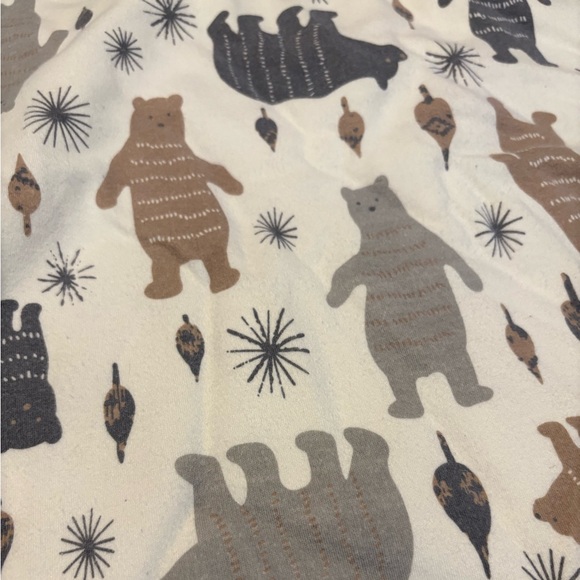 Baby Bear Bundle #2 - Baby blanket and 12 M outfit for the perfect gift - Picture 2 of 9